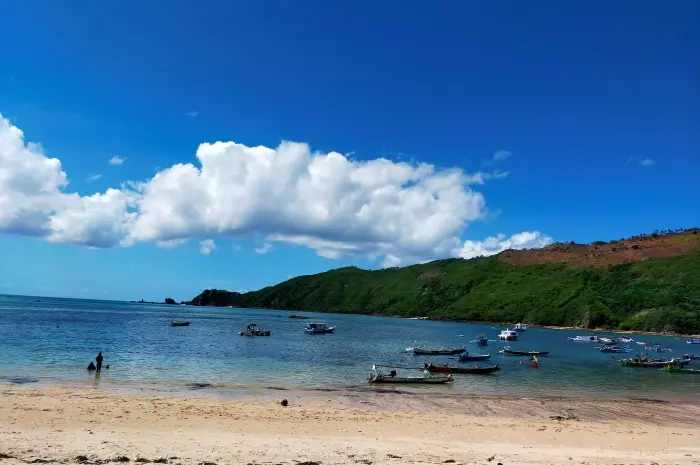 Kuta Mandalika Beach, a Unique Beach with the Bau Nyale Tradition in Lombok